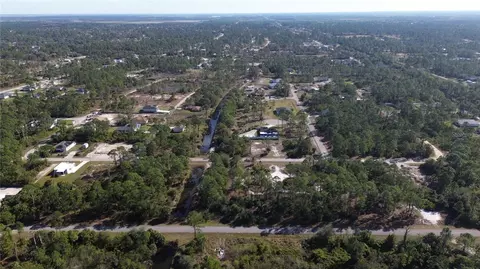 755 Chambers St E, Lehigh Acres, FL 33974 photo 6