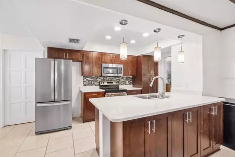 Kitchen - 334 Hollowtree Dr, Seffner, FL 33584 photo 2 of 3