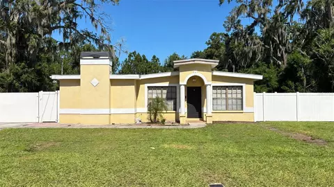 1725 W Perdiz St, Tampa, FL 33612