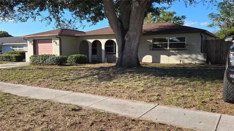 6123 Moog Rd, New Port Richey, FL 34652