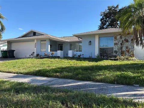 206 Hillcrest Dr, Safety Harbor, FL 34695