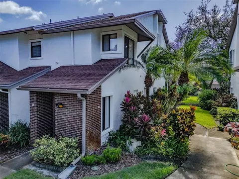 616 Fairmont Ave #D, Safety Harbor, FL 34695