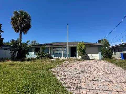 4990 Venetian Blvd NE, Saint Petersburg, FL 33703