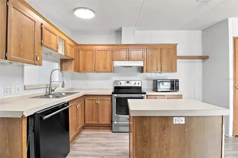 Kitchen - 11614 Orange Grove Ter, Riverview, FL 33569 photo 1 of 5