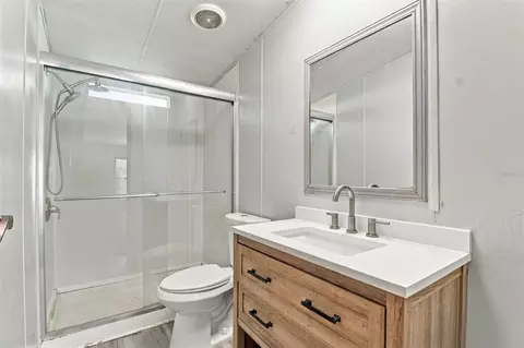 Bath - 11614 Orange Grove Ter, Riverview, FL 33569 photo 4 of 4
