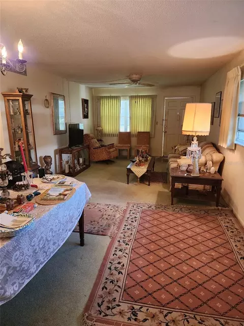 5725 12th Ave N #101D, Saint Petersburg, FL 33710