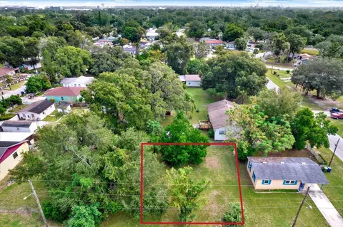 10105 N 16th St, Tampa, FL 33612