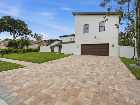 1413 Treetop Dr, Palm Harbor, FL 34683