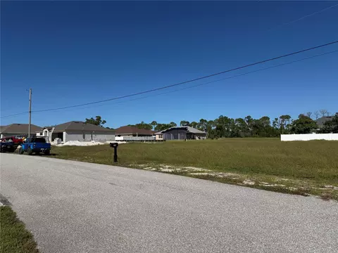29 NW 33rd Ter #40, Cape Coral, FL 33993