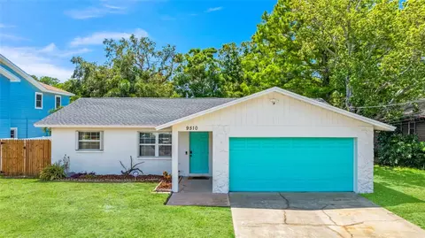 9510 134th Way, Seminole, FL 33776