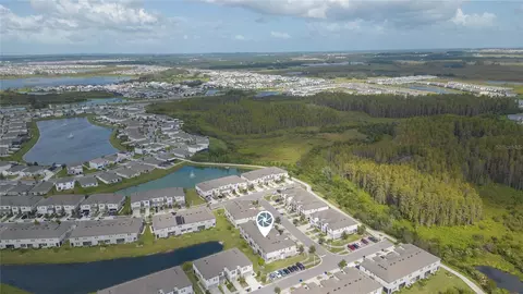 View/Area - 8065 Rolling Shell Trl, Wesley Chapel, FL 33545 photo 9 of 11