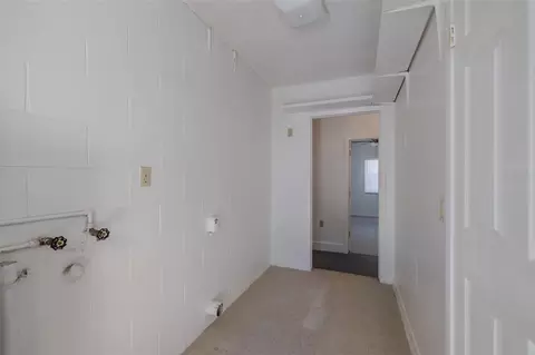 Other - 3318 King William Cir, Seffner, FL 33584 photo 6 of 8