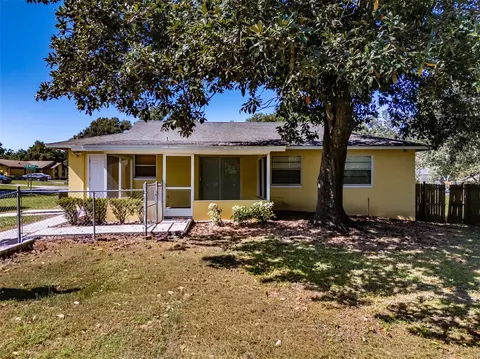 Exterior - 3318 King William Cir, Seffner, FL 33584 photo 17 of 17