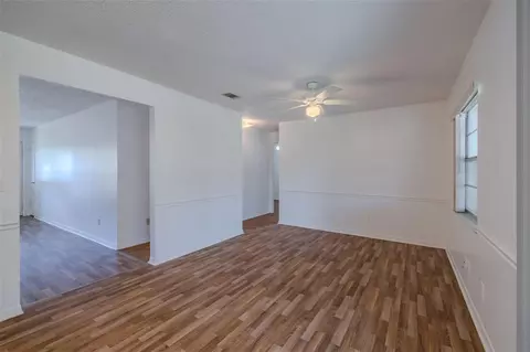 Living - 3318 King William Cir, Seffner, FL 33584 photo 6 of 6