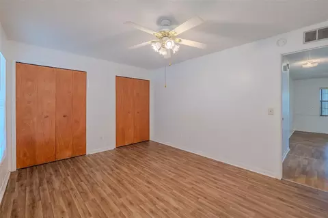 Bedroom - 3318 King William Cir, Seffner, FL 33584 photo 4 of 9