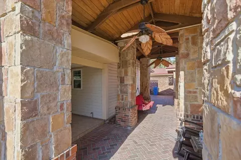 Other - 505 Lakeside Dr, Seffner, FL 33584 photo 4 of 38