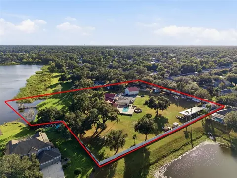 View/Area - 505 Lakeside Dr, Seffner, FL 33584 photo 4 of 6