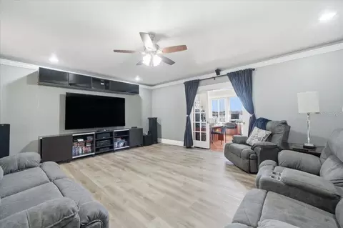 Other - 505 Lakeside Dr, Seffner, FL 33584 photo 7 of 38