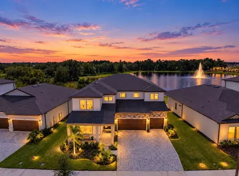 6936 Depue Dr, Wesley Chapel, FL 33545