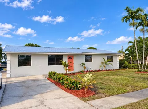 320 W 21st St, Riviera Beach, FL 33404