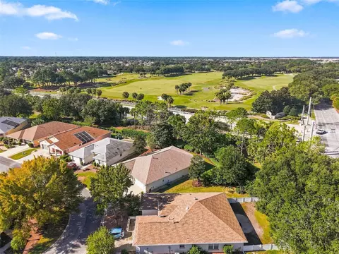 View/Area - 8037 SW 81st Loop, Ocala, FL 34476 photo 5 of 8