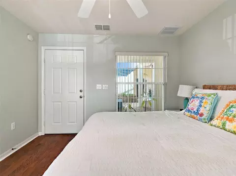 Bedroom - 8037 SW 81st Loop, Ocala, FL 34476 photo 4 of 4