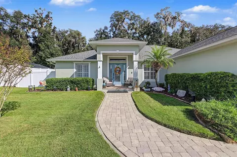 5294 Hidden Oaks Dr, Lakeland, FL 33811