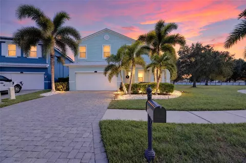 449 Bahama Grande Blvd, Apollo Beach, FL 33572