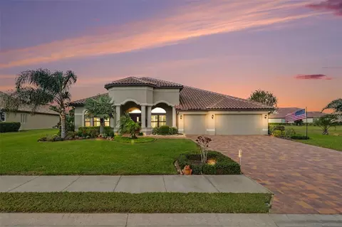 13723 Carryback Dr, Dade City, FL 33525