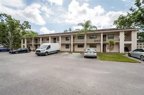 2275 62nd Ave N #5202, Saint Petersburg, FL 33702