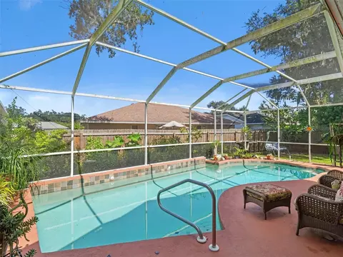 Exterior - 8010 55th St E, Palmetto, FL 34221 photo 4 of 7