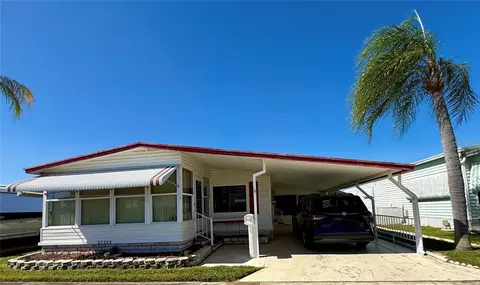 82208 F St N #208, Pinellas Park, FL 33781