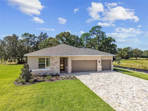 9293 E Players Dr, Weeki Wachee, FL 34613