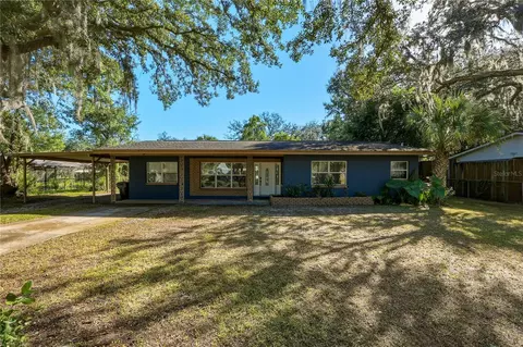 8009 Cardinal Dr, Tampa, FL 33617