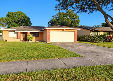 6777 71st St N, Pinellas Park, FL 33781