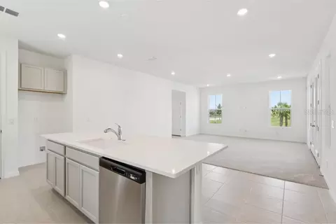 Living - 6670 Tentpeg Trl, Saint Cloud, FL 34771 photo 5 of 11