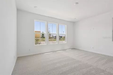Living - 6670 Tentpeg Trl, Saint Cloud, FL 34771 photo 7 of 11