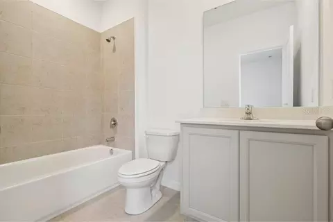 Entry Way - 6670 Tentpeg Trl, Saint Cloud, FL 34771 photo 5 of 6