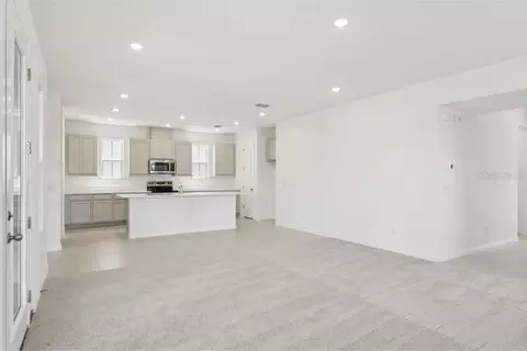 Living - 6670 Tentpeg Trl, Saint Cloud, FL 34771 photo 3 of 11