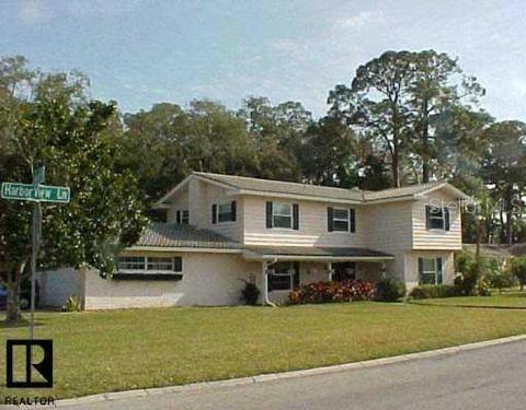 401 Harbor View Ln, Largo, FL 33770 photo 1