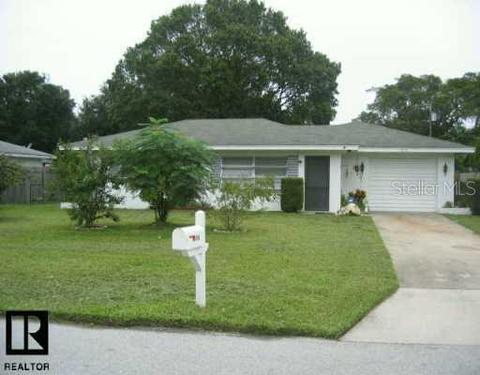 910 5th Ave NW, Largo, FL 33770 photo 1