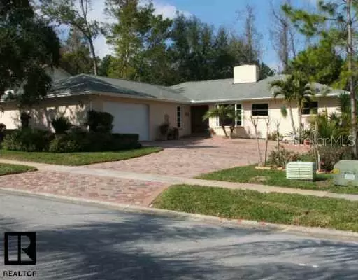  715 Rolling Hills Dr, Palm Harbor, FL 34683 photo 1