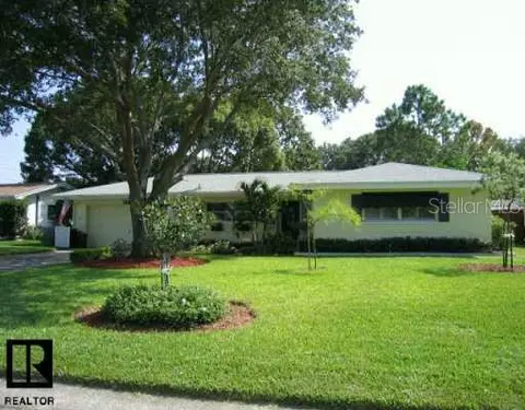 1417 Viewtop Dr, Clearwater, FL 33764 photo 1