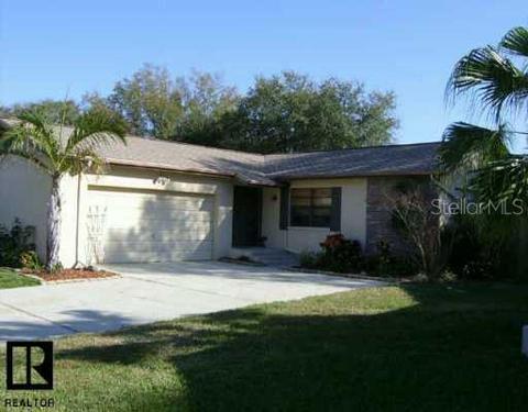 2815 Eagle Run Cir N, Clearwater, FL 33760 photo 1