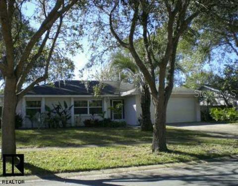 2719 Cloudview Dr, Clearwater, FL 33761 photo 1