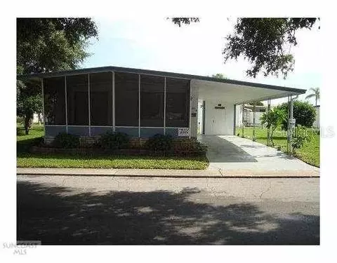5 Pindo Palm E, Largo, FL 33771 photo 1