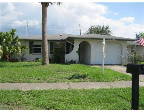 3592 7th Ave SE, Largo, FL 33771 photo 1