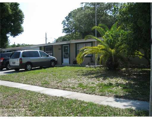 11664 Easy St, Largo, FL 33773 photo 1