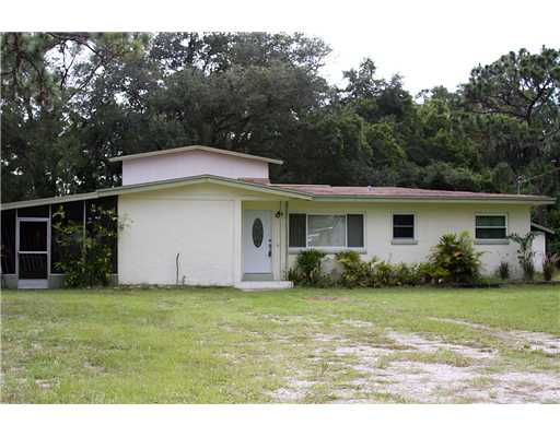 3062 Pine St, Clearwater, FL 33763 photo 1