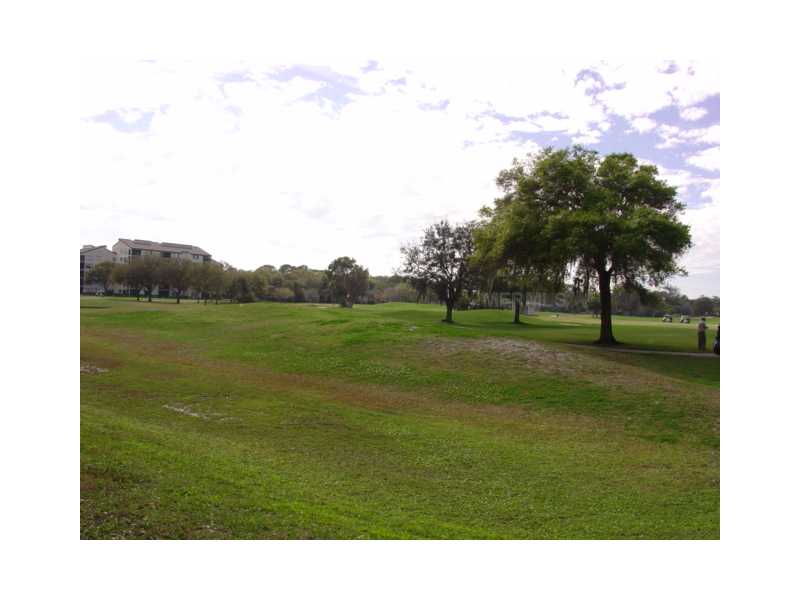 9161 Jakes Path, Largo, FL 33771 photo 1